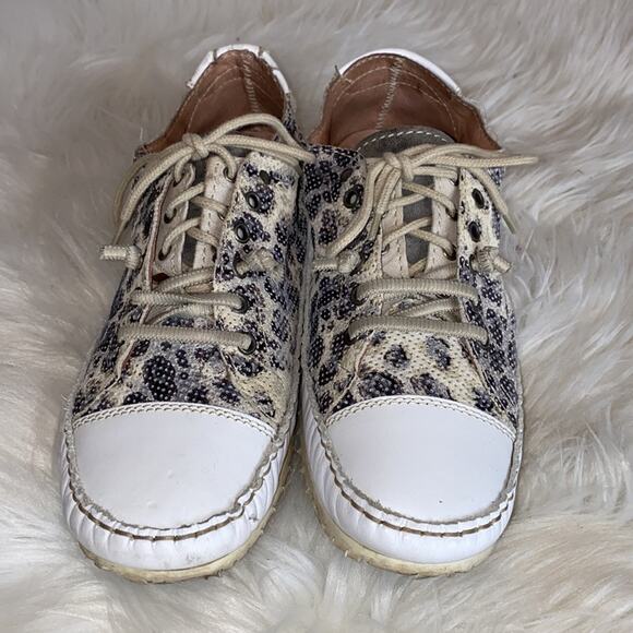 Italian Leather Leopard Lace Up Sneakers 39 - Picture 3 of 13
